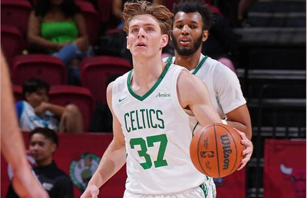 包含加时末段体能课后，波士顿凯尔特人官宣签约备战CBA季后赛，底气十足，赛程密集仍需轮换的词条-米兰娱乐官网